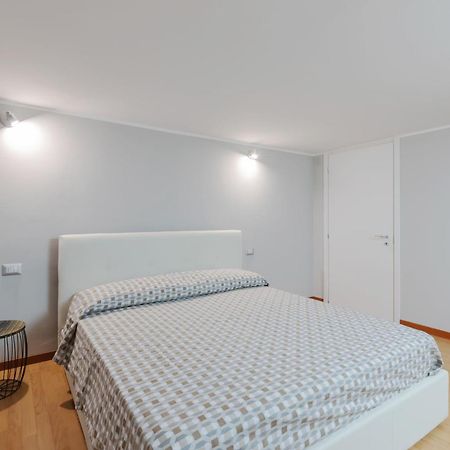 2 Suite Con 2 Bagni Privati - De Angeli Suites Mailand Exterior foto