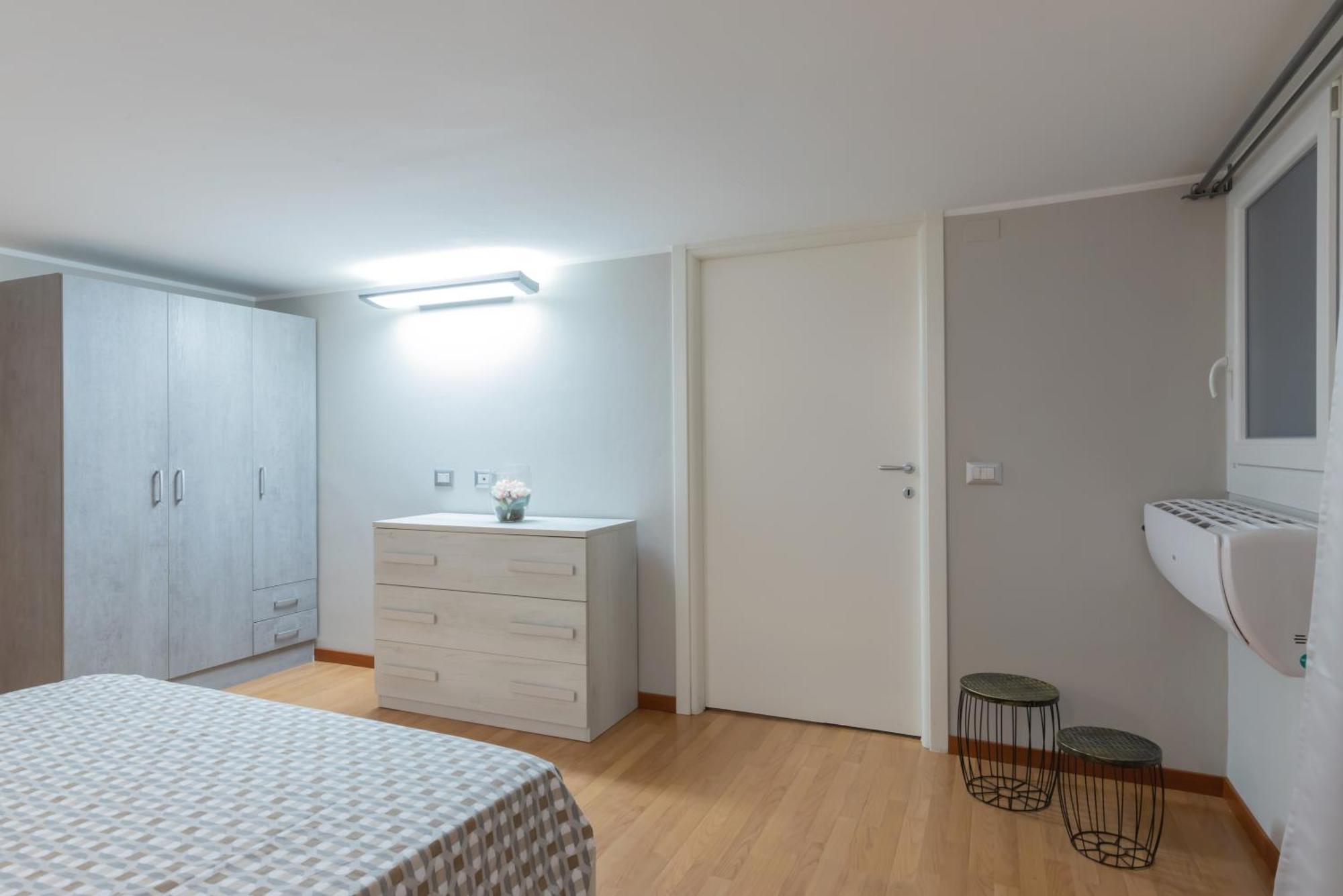 2 Suite Con 2 Bagni Privati - De Angeli Suites Mailand Exterior foto